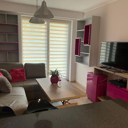 Apartament One Ogrodek I Parking 고르주프비엘코폴스키 외부 사진